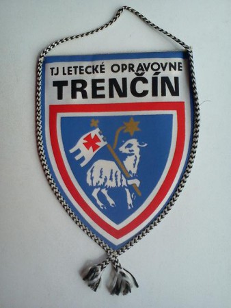 TRENČIN TJ LETECKE OPRAVOVNE -18-